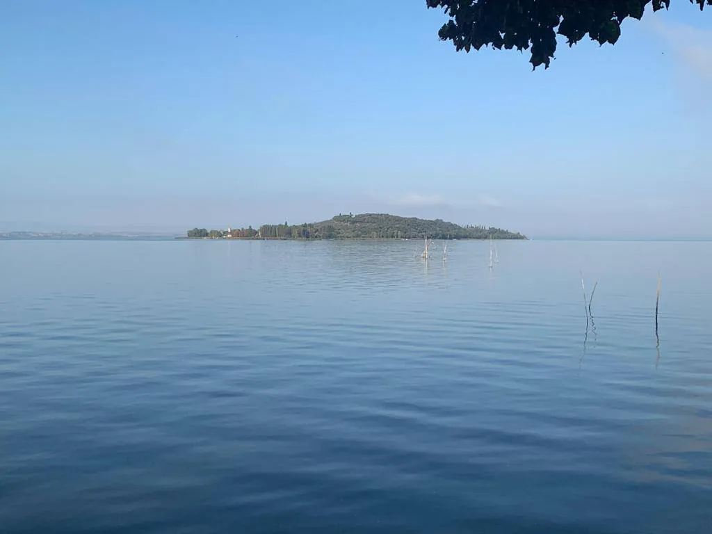 L’isola a due ruote: youMove sbarca a Isola Polvese
